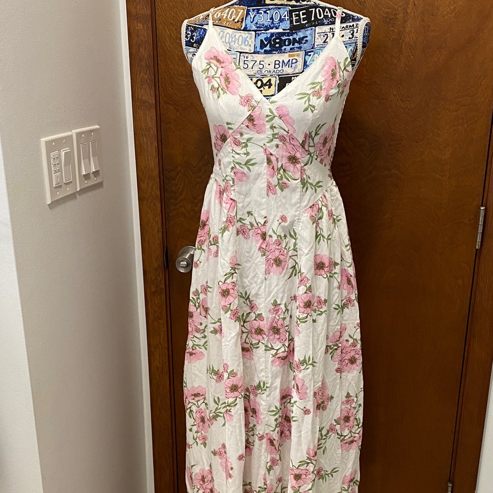 Floral Pink and White Maxi Dress size medium